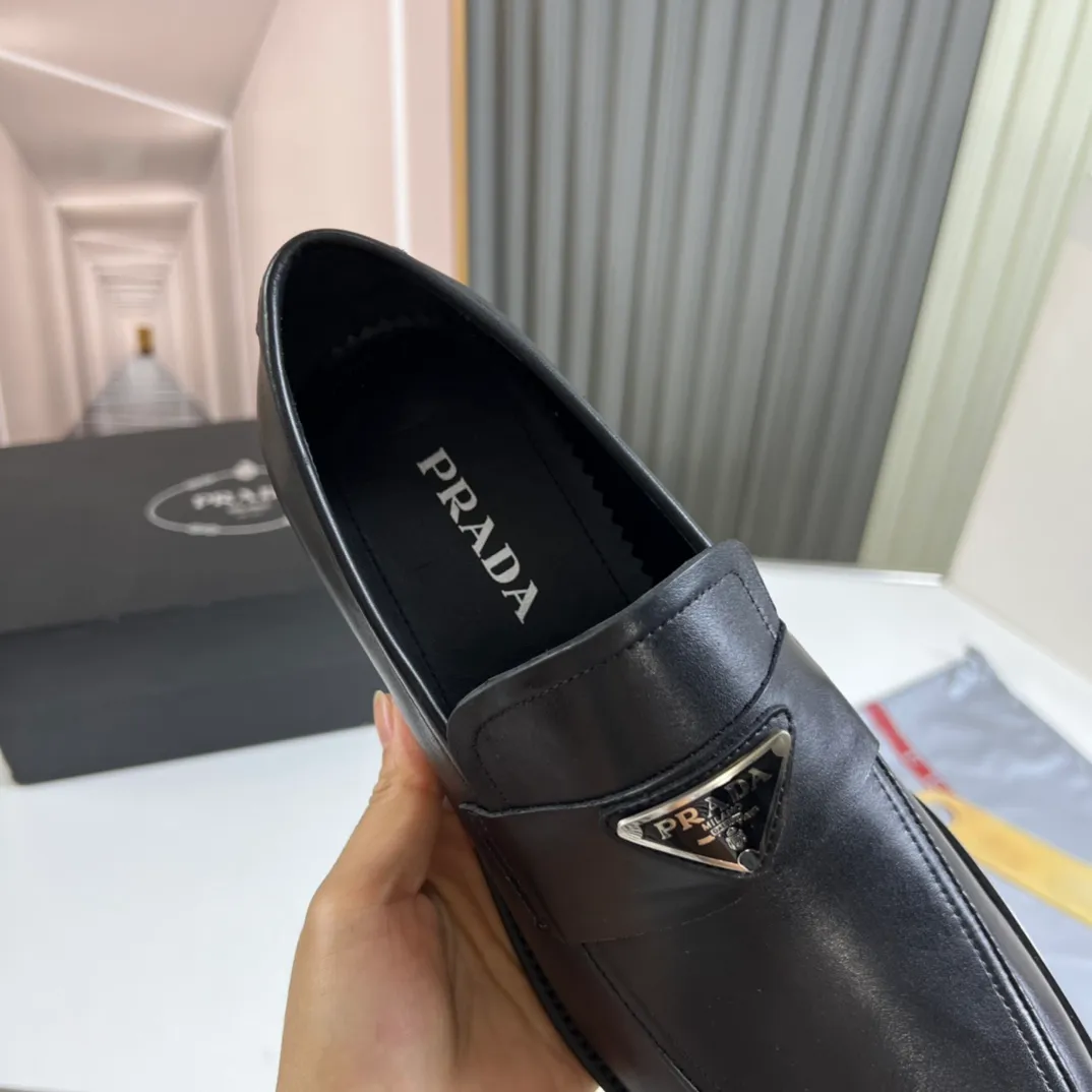 Men's shoes 💰520💰 Prada.PRADA men's business casual leather shoes, 1:1 shipment ⬆️Luxurious and noble 👞All imported original brand leather materials, just to create a more comfortable wearing experience, upper: original cowhide ➕Imported full cow lining, original outsole ✔️36-45 (45 non-returnable)